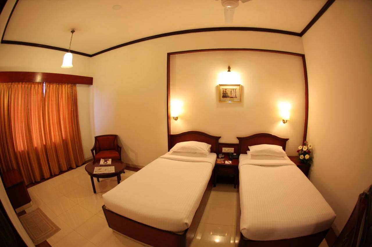 Rathna Residency Hotel Coimbatore Bagian luar foto