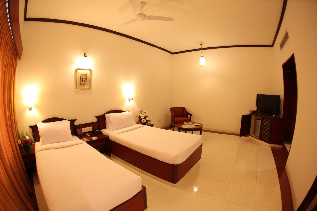 Rathna Residency Hotel Coimbatore Bagian luar foto