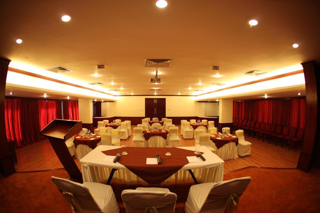 Rathna Residency Hotel Coimbatore Bagian luar foto