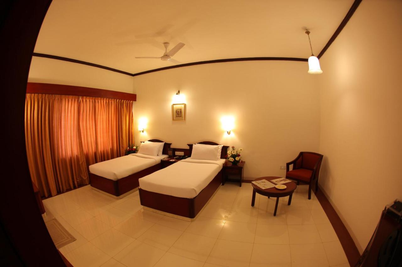 Rathna Residency Hotel Coimbatore Bagian luar foto