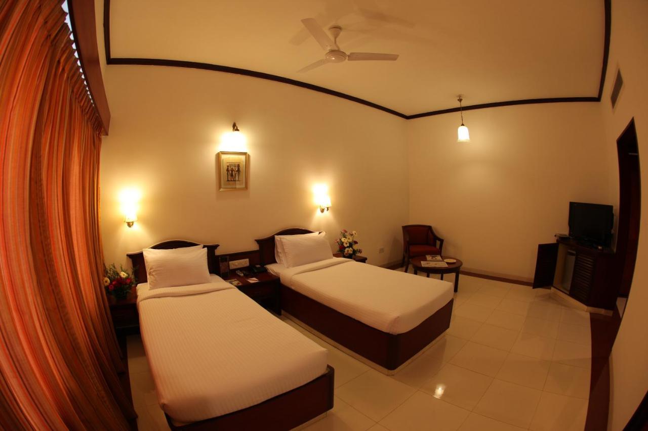 Rathna Residency Hotel Coimbatore Bagian luar foto